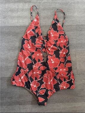 Acacia Kokomo in Mid Pacific